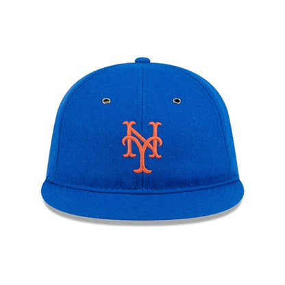 Pictured is this New York Mets MLB Wool Retro Crown 59FIFTY Fitted Cap in blue. 3