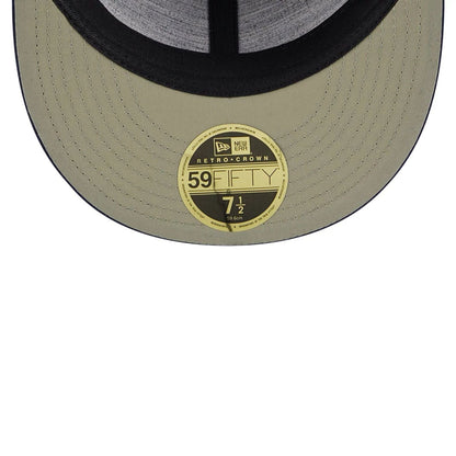 This is a Detroit Tigers MLB Wool Navy Retro Crown 59FIFTY Fitted Cap 2