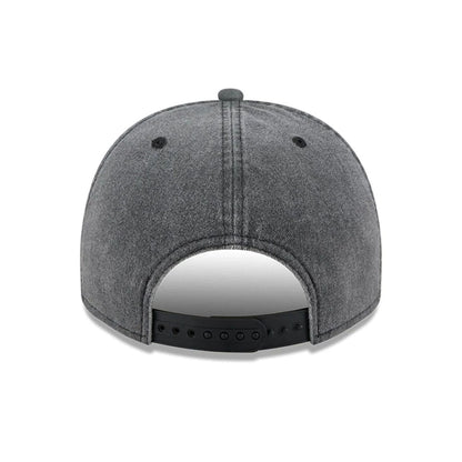 This is a Chicago Blackhawks NHL Washed Black 9FIFTY A-Frame Adjustable Cap 7