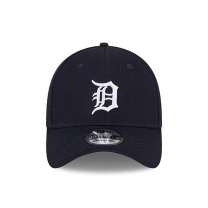 Pictured is this MLB Evergreen Detroit Tigers 39THIRTY Stretch Fit cap in navy. 2