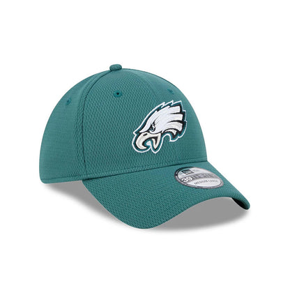 Pictured is this NFL Evergreen Philadelphia Eagles 39THIRTY Stretch Fit cap in dark green. 3