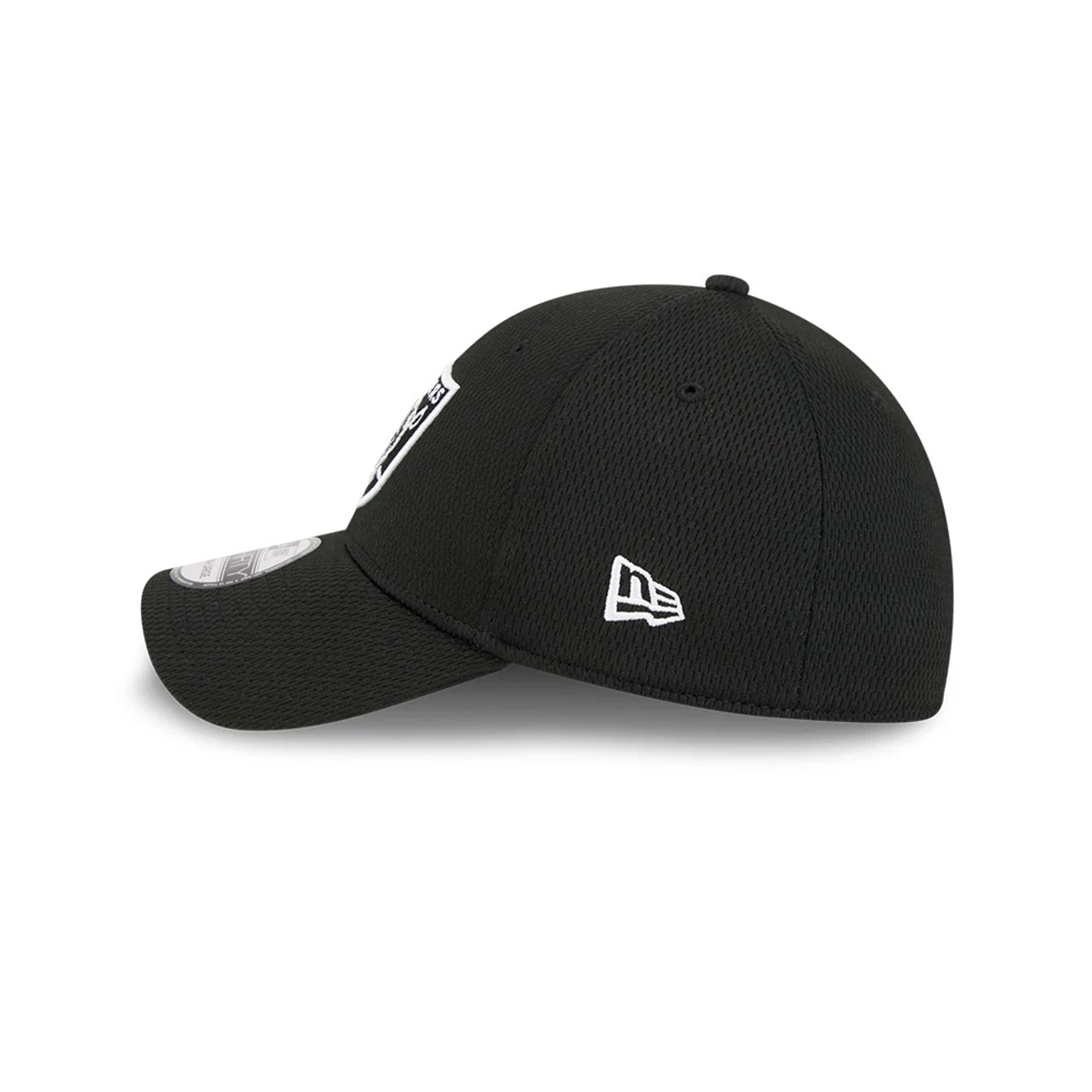 Pictured is this NFL Evergreen Las Vegas Raiders 39THIRTY Stretch Fit cap in black. 5