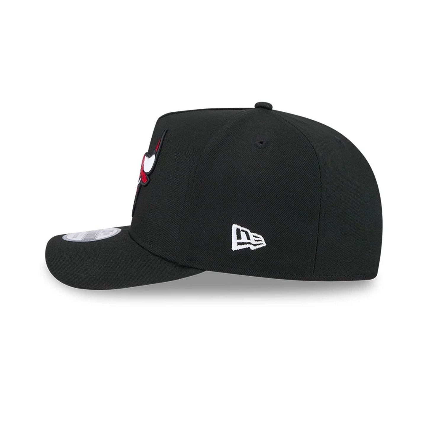 Pictured is this NBA Evergreen Chicago Bulls 9FIFTY A-Frame Snapback cap in black. 6