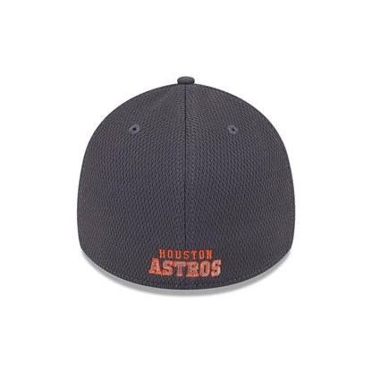 Pictured is this MLB Evergreen Houston Astros 39THIRTY Stretch Fit cap in dark grey. 4