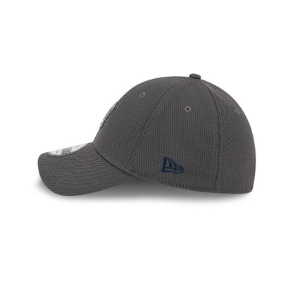 Pictured is this MLB Evergreen Detroit Tigers 39THIRTY Stretch Fit cap in dark grey. 5