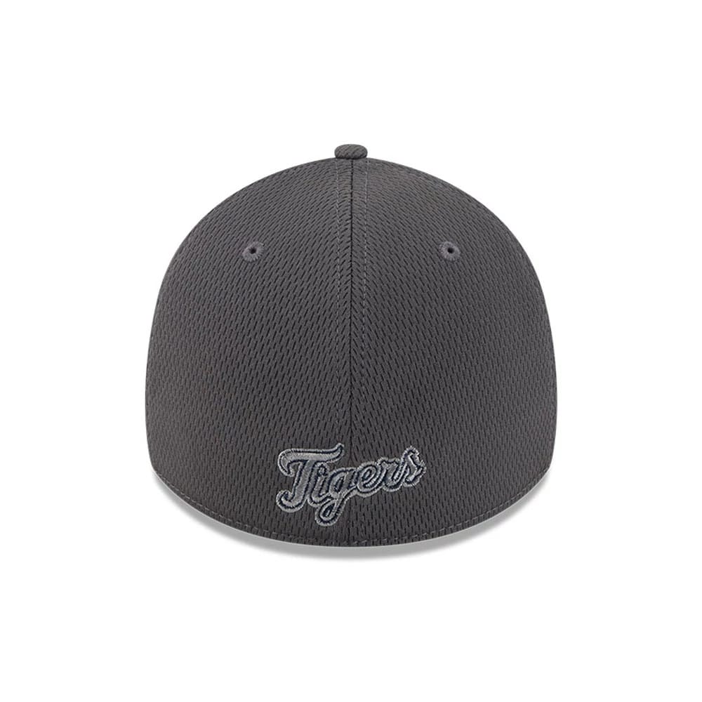 Pictured is this MLB Evergreen Detroit Tigers 39THIRTY Stretch Fit cap in dark grey. 4