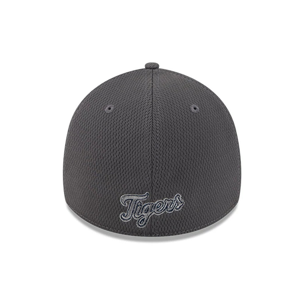 Pictured is this MLB Evergreen Detroit Tigers 39THIRTY Stretch Fit cap in dark grey. 4