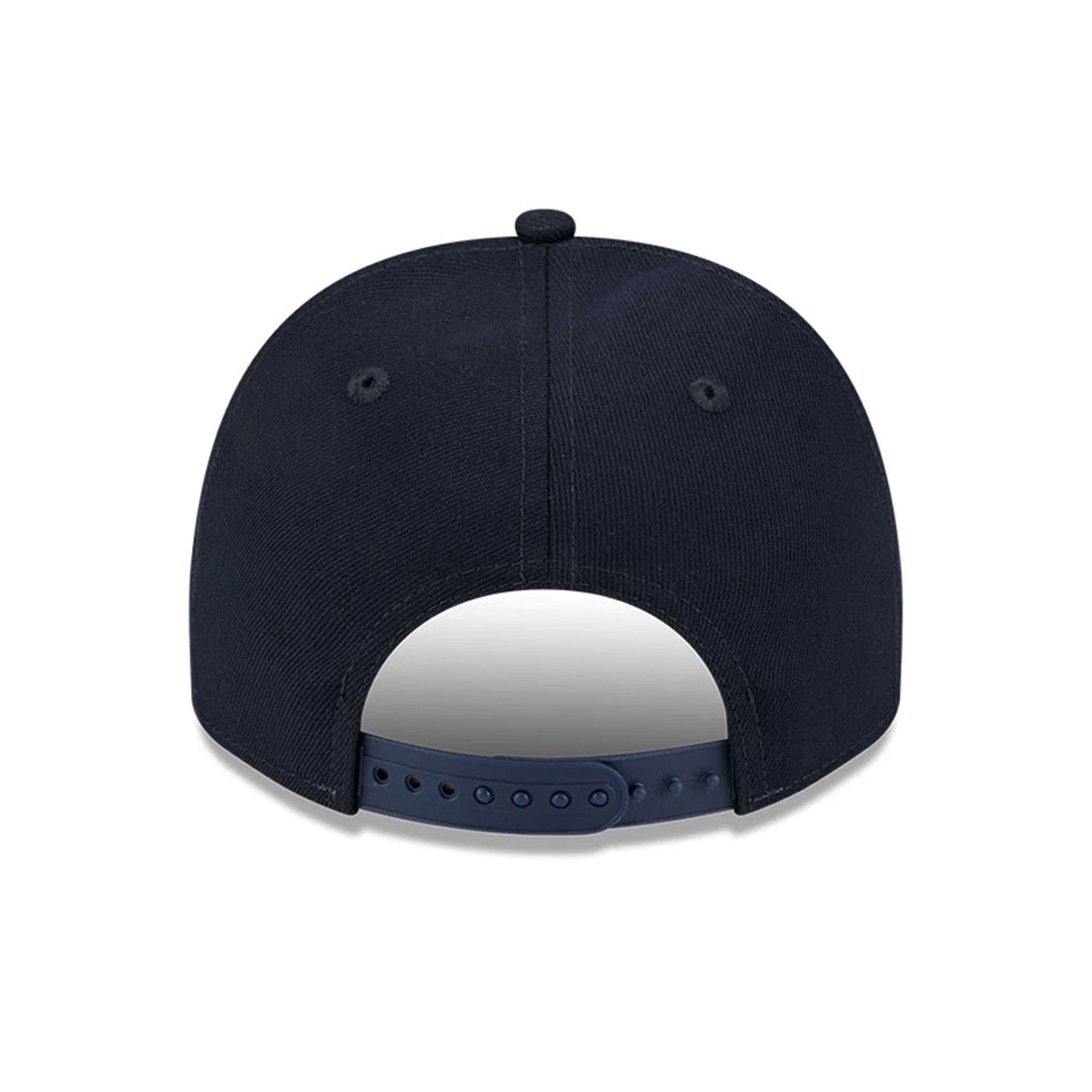 Pictured is this MLB Evergreen Houston Astros 9FIFTY A-Frame Snapback cap in navy. 7