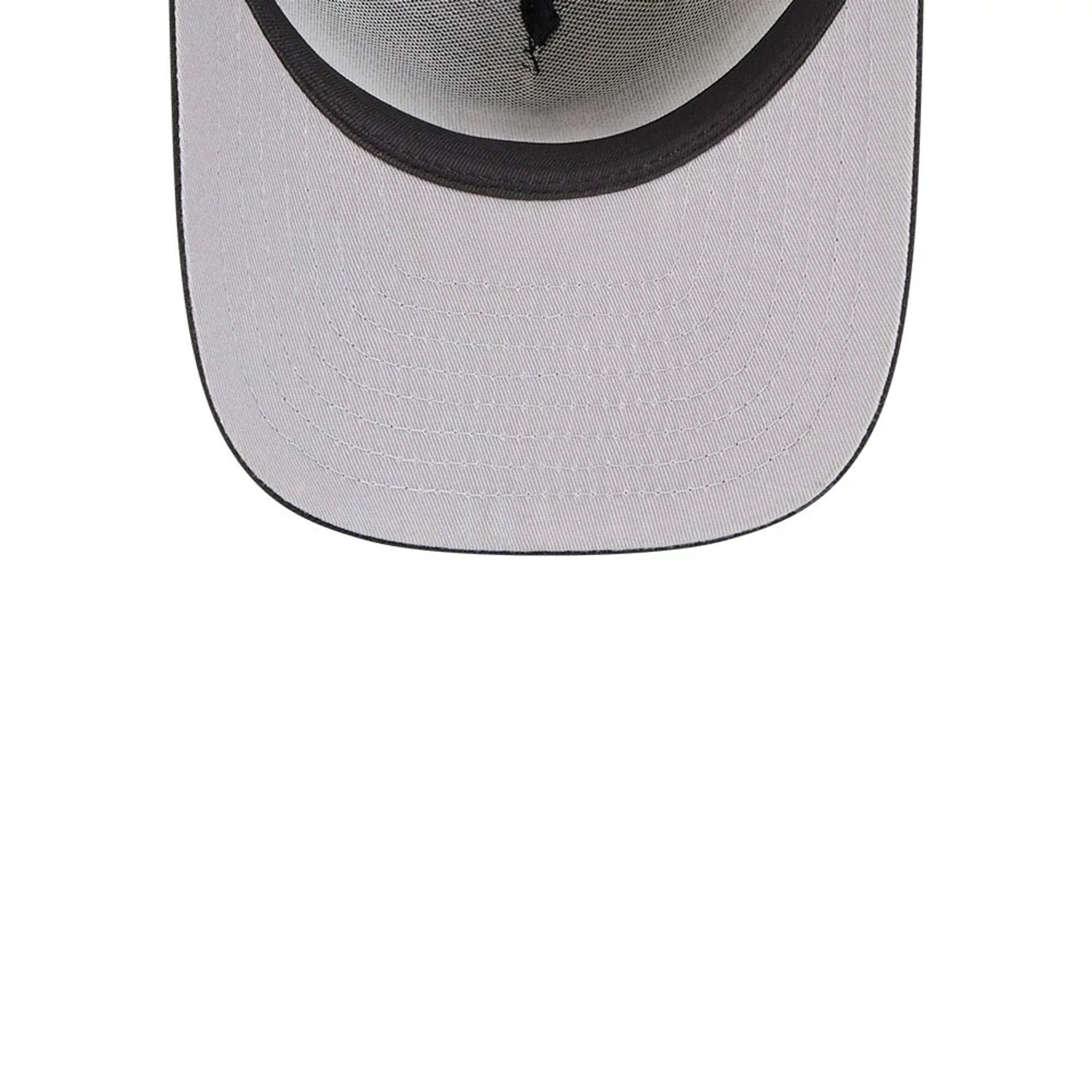 Pictured is this MLB Evergreen Pittsburgh Pirates 9FIFTY A-Frame Snapback cap in black. 2