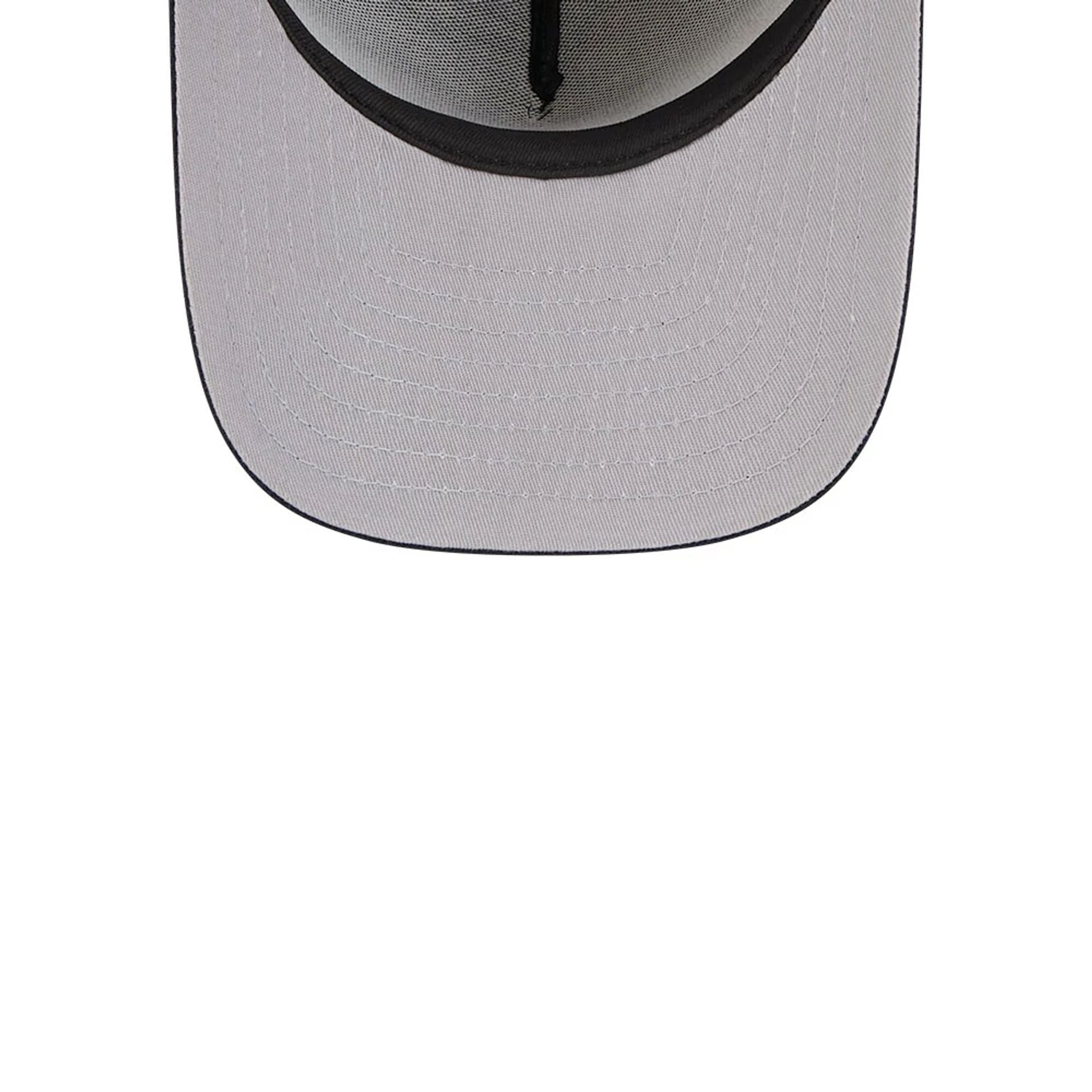 Pictured is this MLB Evergreen Seattle Mariners 9FIFTY A-Frame Snapback cap in navy. 2