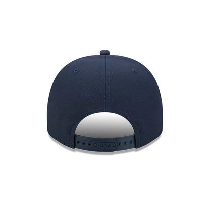 Pictured is this NFL Evergreen Chicago Bears 9FIFTY A-Frame Snapback cap in navy. 7