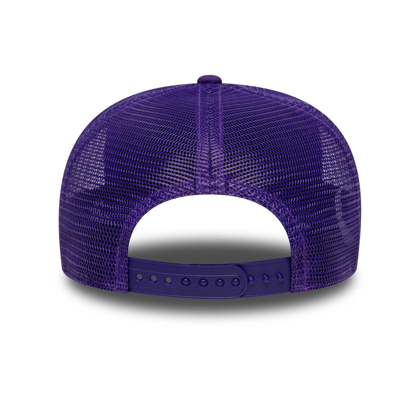 Pictured is this NBA Evergreen LA Lakers 9SEVENTY Stretch Snap cap in purple. 5