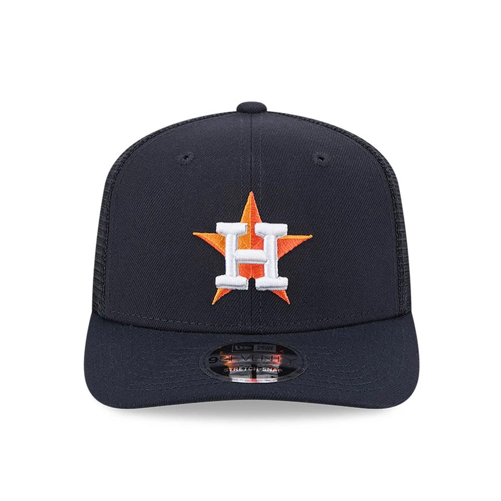 Pictured is this MLB Evergreen Houston Astros 9SEVENTY Stretch Snap cap in navy. 3