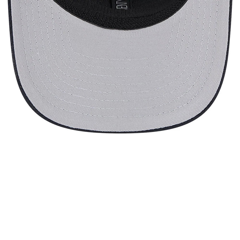 Pictured is this MLB Evergreen Houston Astros 9SEVENTY Stretch Snap cap in navy. 2