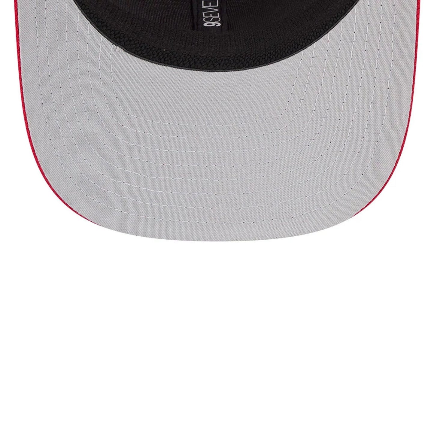 Pictured is this MLB Evergreen Philadelphia Phillies 9SEVENTY Stretch Snap cap in red. 2