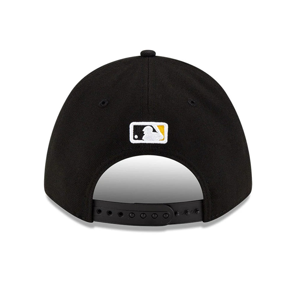 This is a Pittsburgh Pirates MLB Player Replica Black 9FORTY M-Crown Adjustable Cap 4