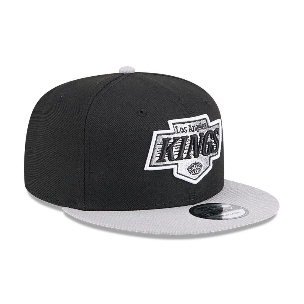 Pictured is this NHL Evergreen LA Kings 9FIFTY Snapback cap in black. 3