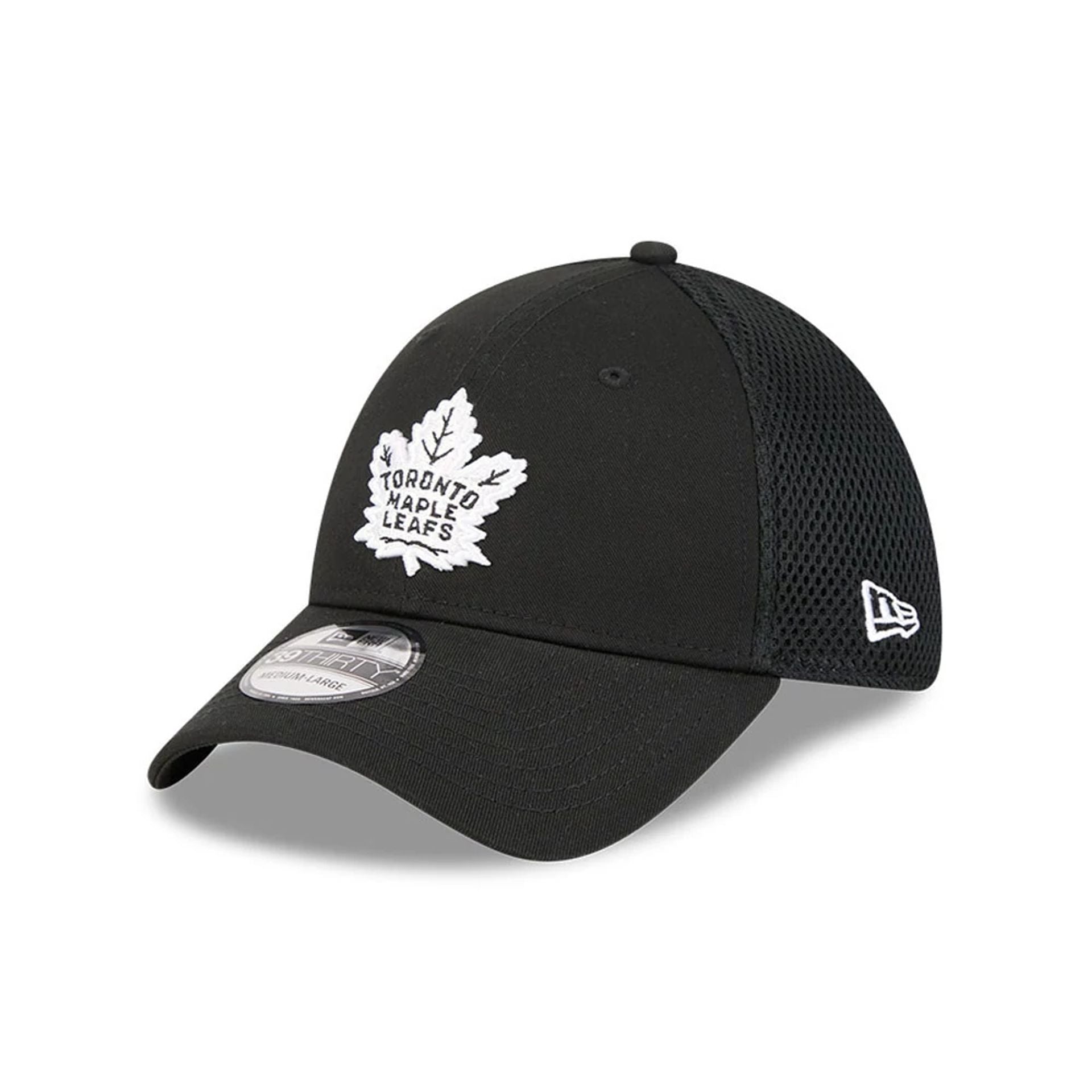 Pictured is this NHL Evergreen Neo Toronto Maple Leafs 39THIRTY Stretch Fit cap in black. 1