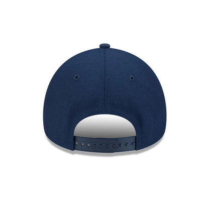 Pictured is this Repreve® MLB Oceanside Chicago White Sox 9FORTY A-Frame cap in dark blue. 6
