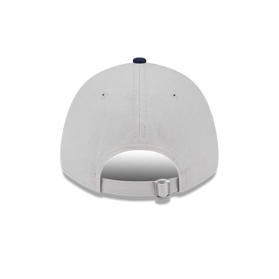 This is a MLB LA Dodgers Repreve® White 9FORTY Adjustable Cap 4