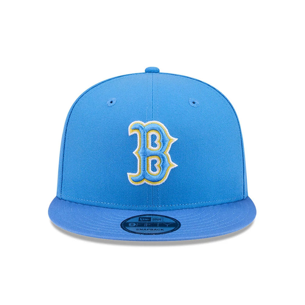 Pictured is this MLB Evergreen Boston Red Sox 9FIFTY Snapback cap in Blue. 3