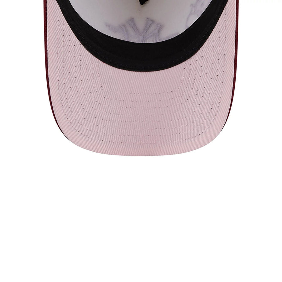 This is a New York Yankees Cherub Chrome White 9FORTY M-Crown A-Frame Adjustable Cap 2