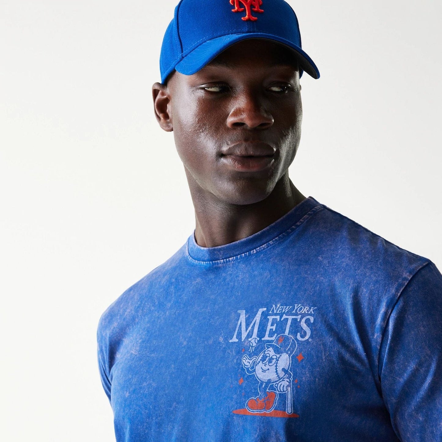 The Male model is wearing New York Mets MLB Character Blue T-Shirt 3