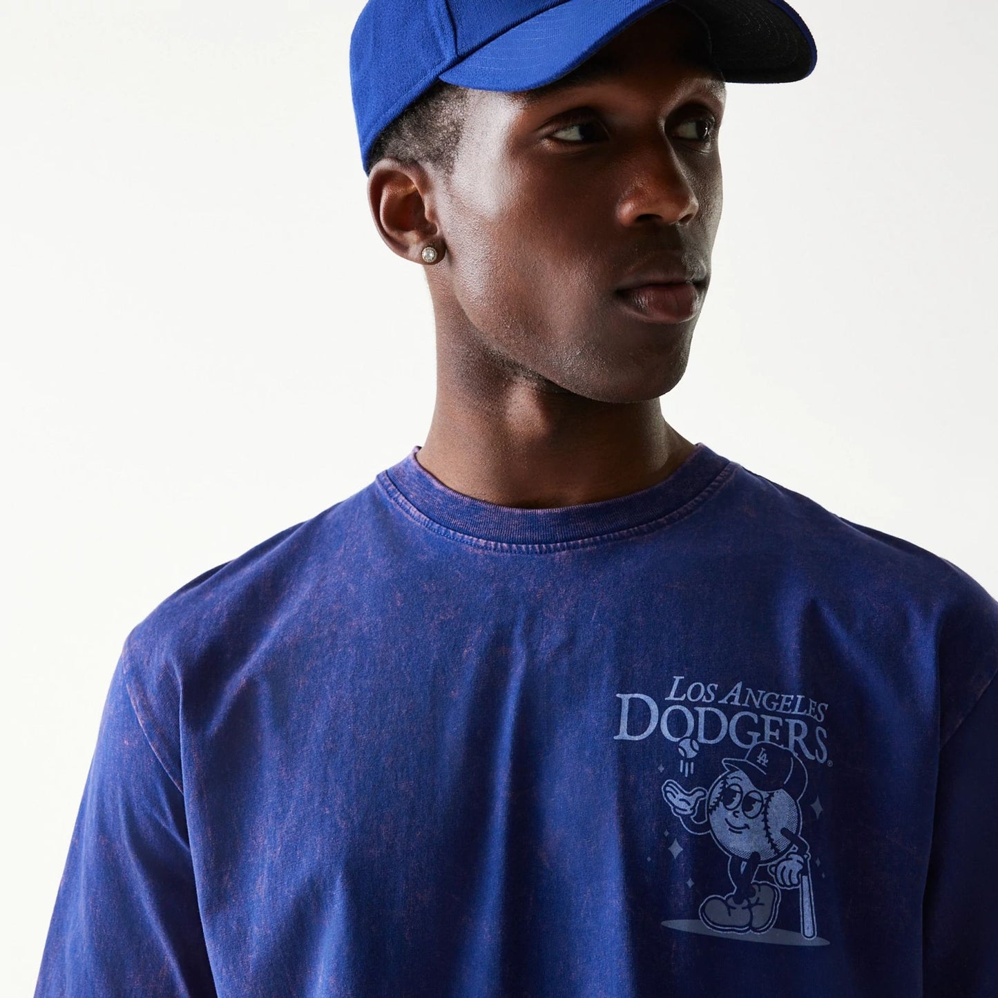 The Male model is wearing LA Dodgers MLB Character Dark Blue T-Shirt 4