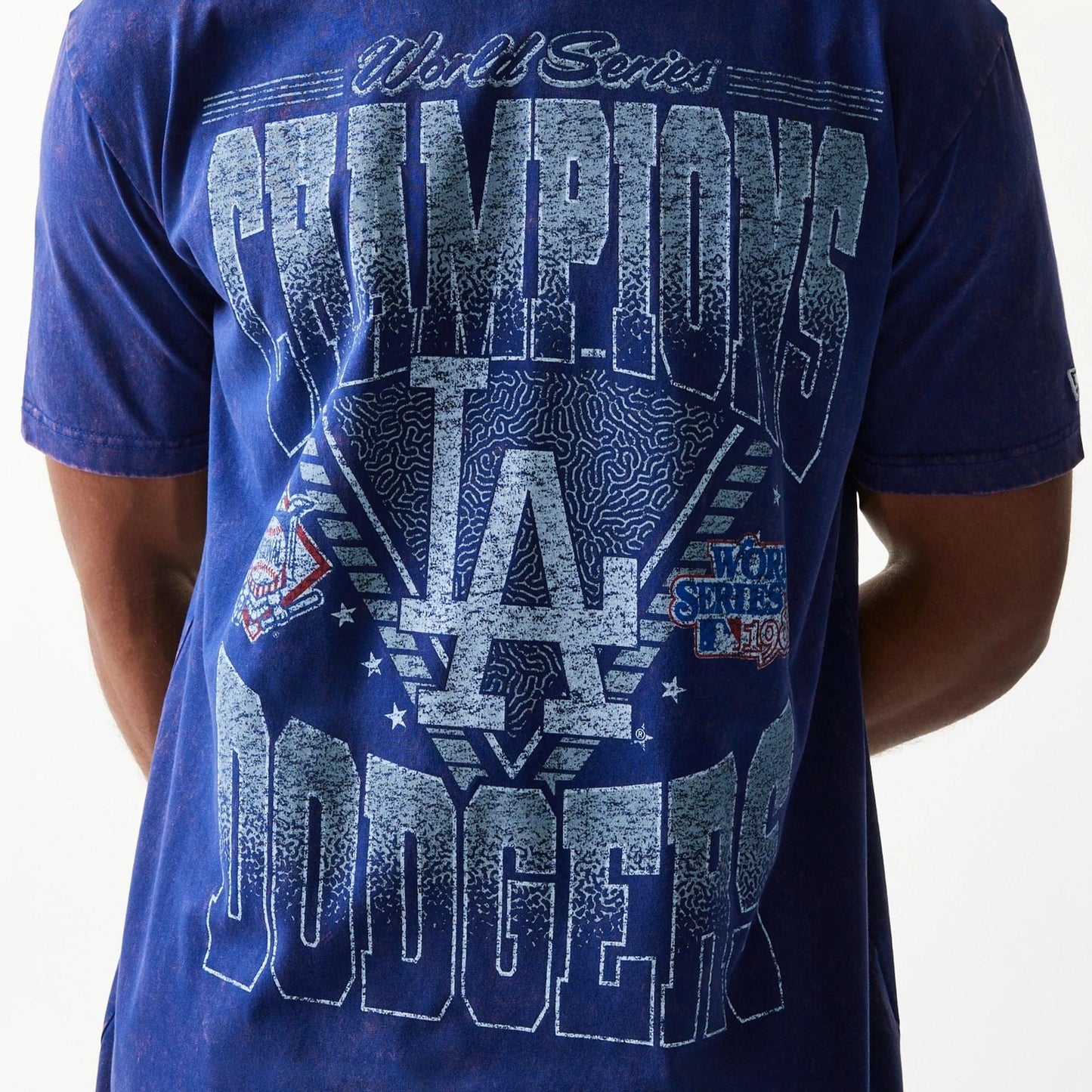 The Male model is wearing LA Dodgers Sport Classic Dark Blue T-Shirt 4