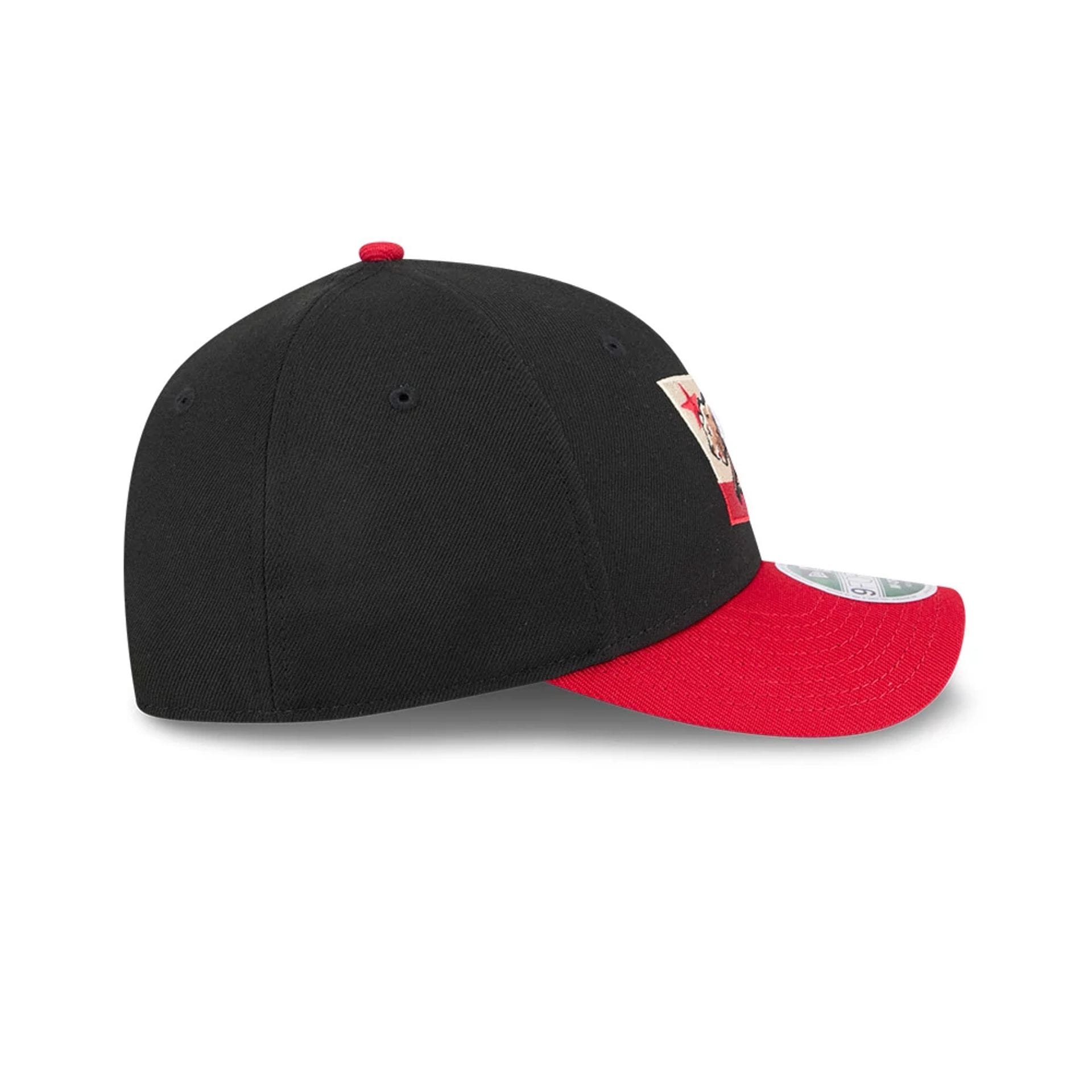This is a Fresno Grizzlies MiLB AC Perf Player Replica Black 9FORTY M-Crown Adjustable Cap 7