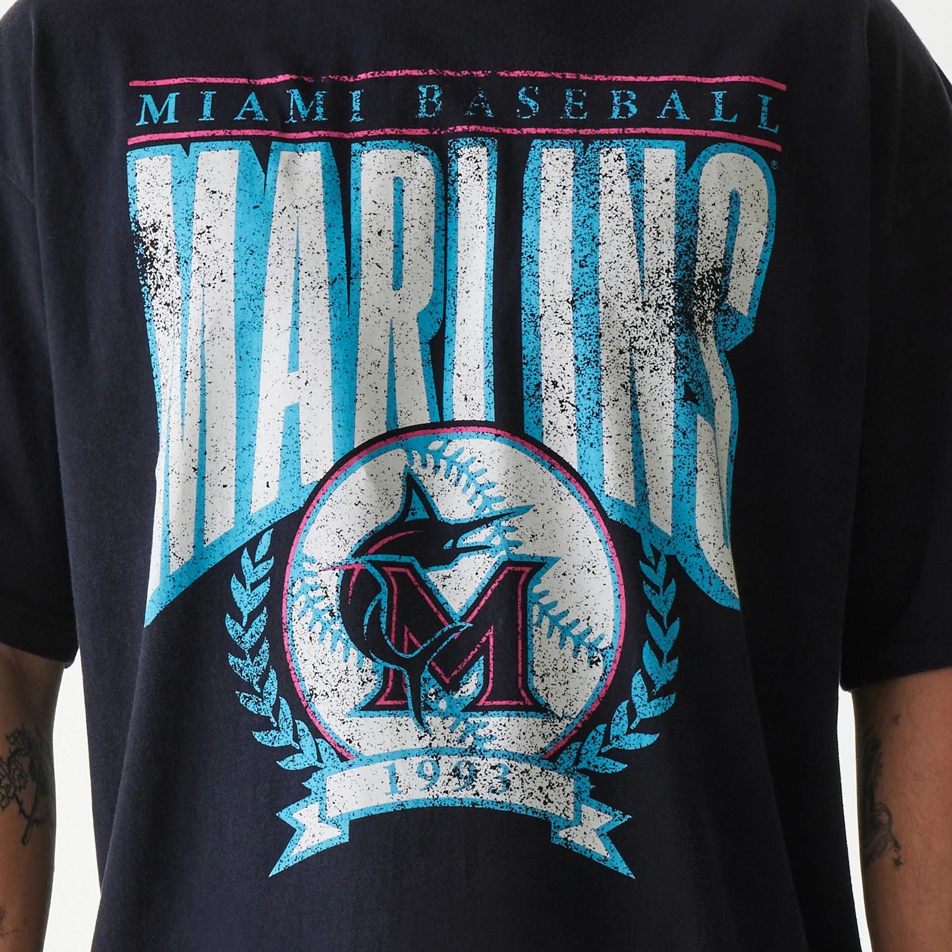 The Male model is wearing Miami Marlins MLB City Connect G1 Black T-Shirt 3