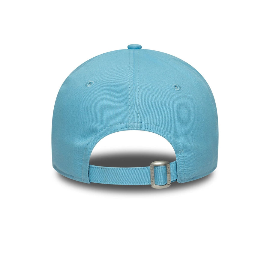 This is a LA Dodgers MLB League Essential Pastel Blue 9TWENTY Adjustable Cap 4