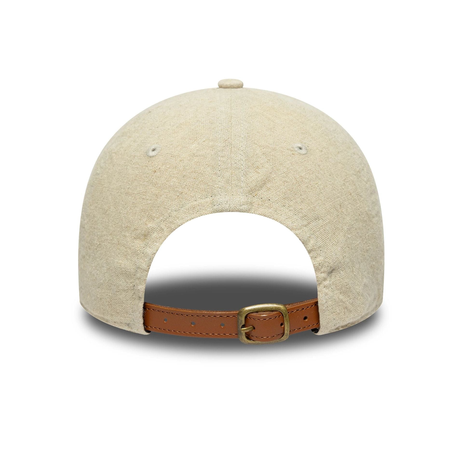 This is a New York Yankees MLB Linen Cream 9TWENTY Adjustable Cap 4