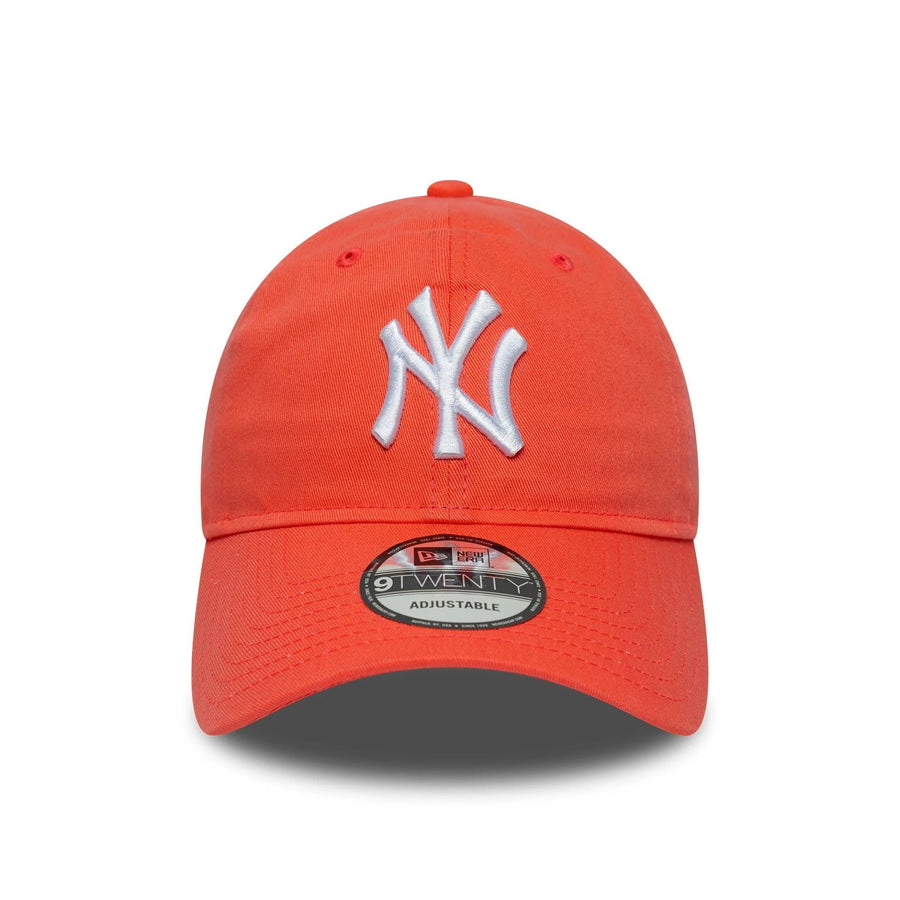 This is a New York Yankees MLB League Essential Pink 9TWENTY Adjustable Cap 2