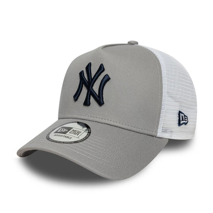 This is a New York Yankees MLB Side Patch Grey 9FORTY A-Frame Trucker Adjustable Cap 3