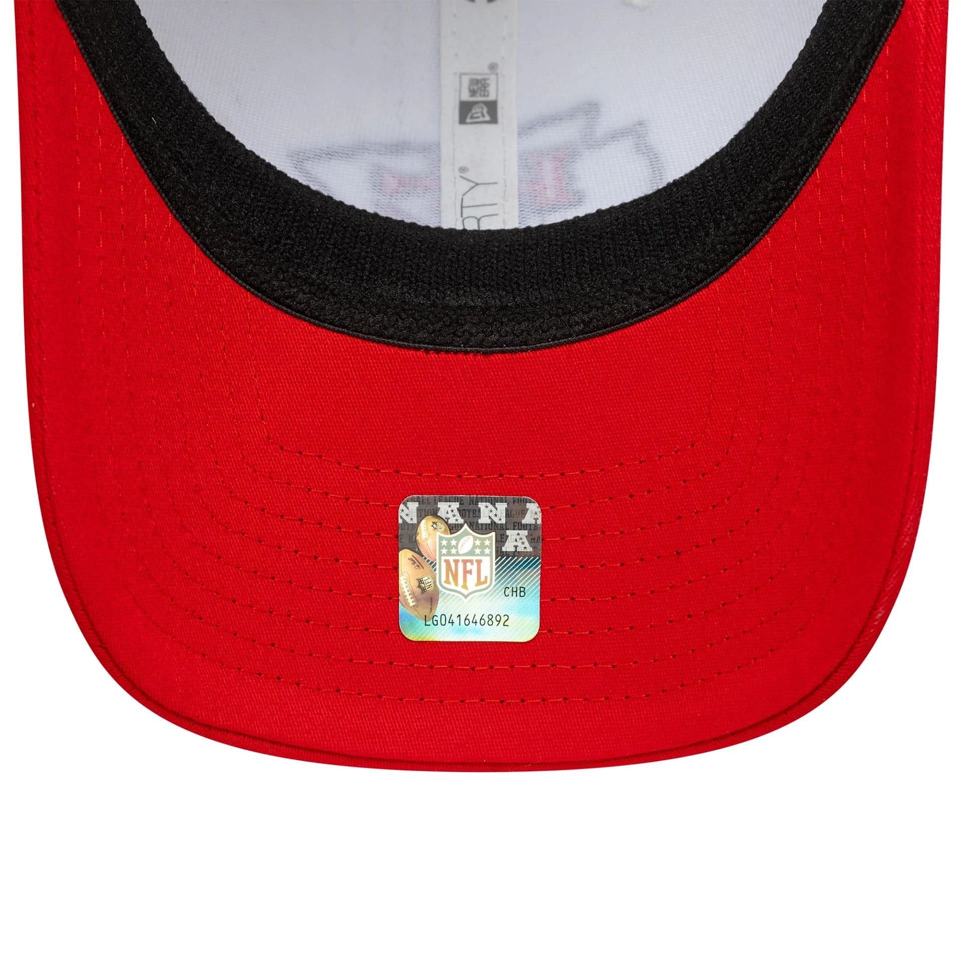 This is a Kansas City Chiefs NFL Team Logo White 39THIRTY Stretch Fit Adjustable Cap 5