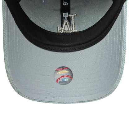This is a LA Dodgers Womens MLB Denim Pastel Blue 9TWENTY Adjustable Cap 5