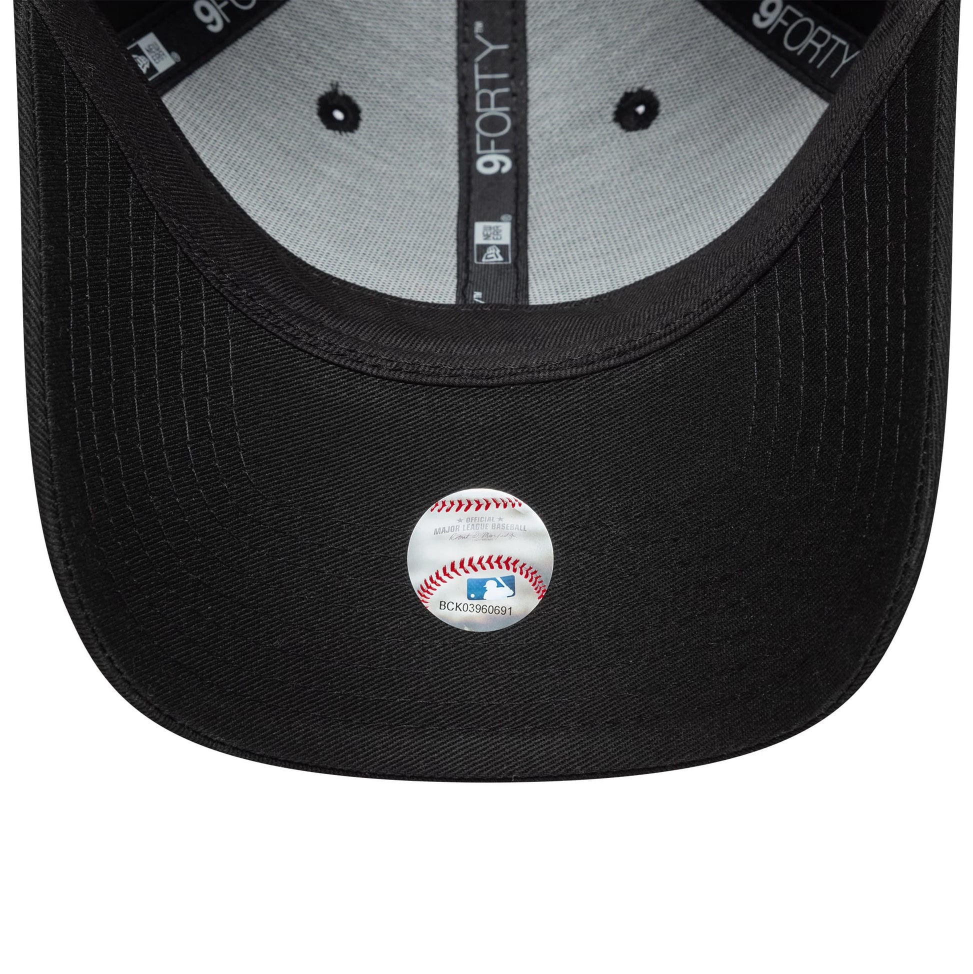 Pictured is this Womens MLB Floral Infill LA Dodgers 9FORTY cap in black. 5