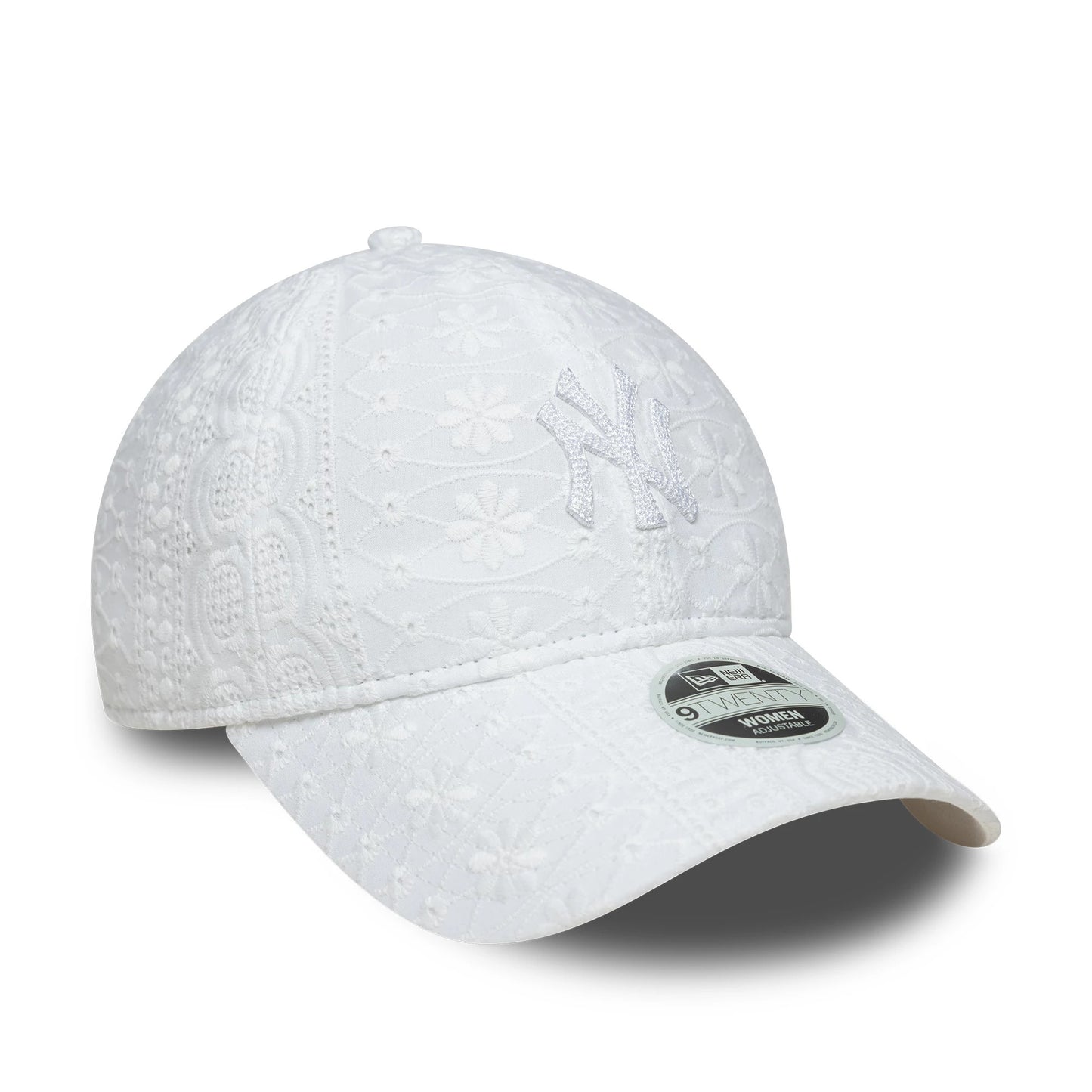 This is a New York Yankees Womens MLB Broderie White 9TWENTY Adjustable Cap 3