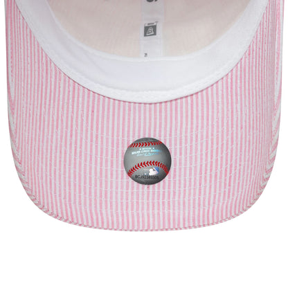 Pictured is this Youth MLB Seersucker LA Dodgers 9TWENTY cap in pastel pink. 5