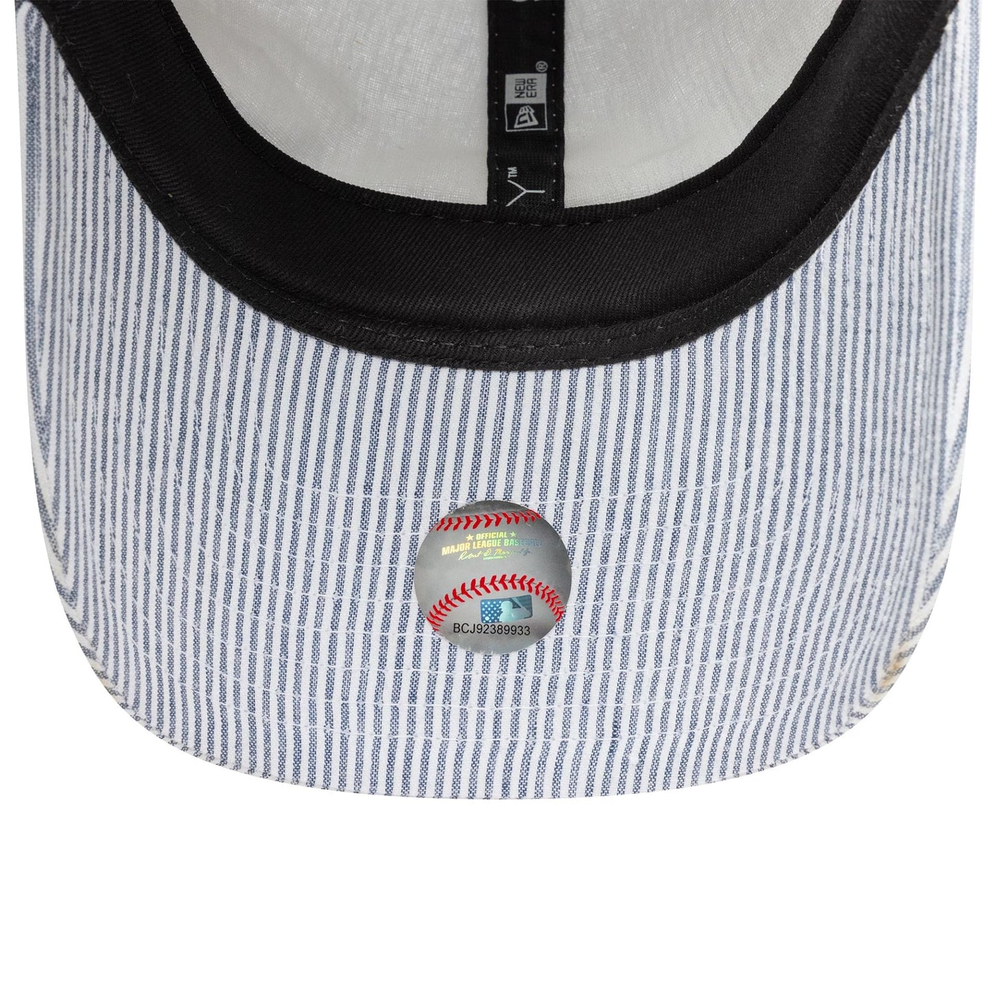 Pictured is this MLB Seersucker New York Yankees 9TWENTY cap in navy. 5