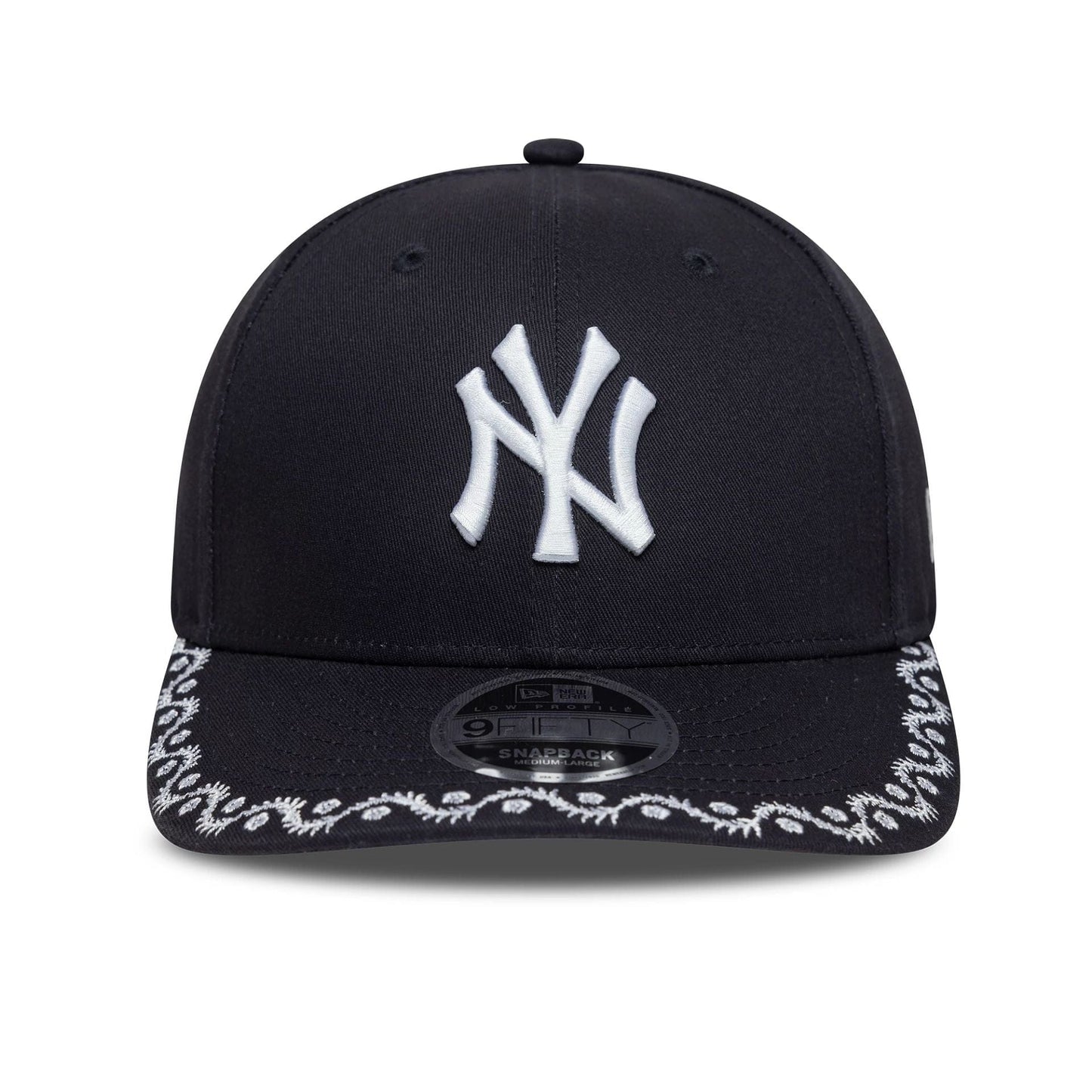 This is a New York Yankees MLB Floral Navy Low Profile 9FIFTY Snapback Adjustable Cap 2