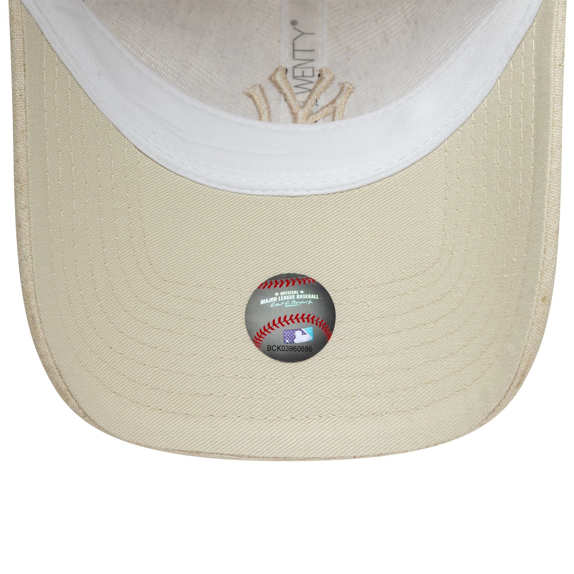 This is a New York Yankees Womens MLB Linen Cream 9TWENTY Adjustable Cap 5