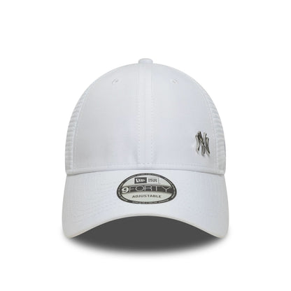 This is a New York Yankees MLB Flawless White 9FORTY Adjustable Cap 2