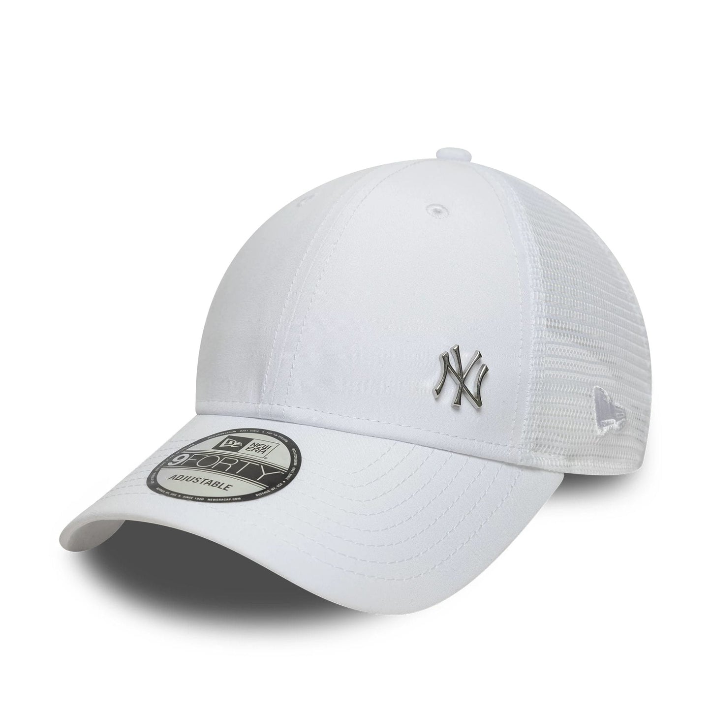 This is a New York Yankees MLB Flawless White 9FORTY Adjustable Cap 1