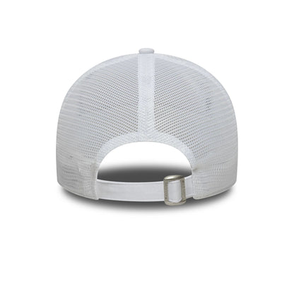 This is a New York Yankees MLB Flawless White 9FORTY Adjustable Cap 4