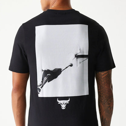 The Male model is wearing Chicago Bulls NBA Court Graphic Black T-Shirt 4