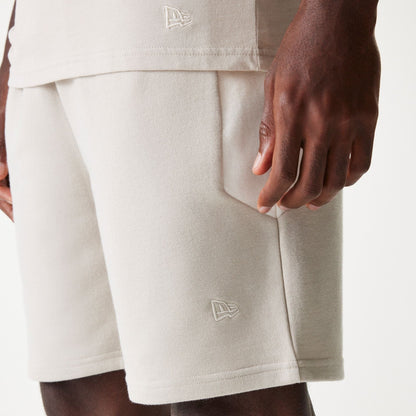 The Male model is wearing New York Yankees MLB Raglan Cream Shorts 5