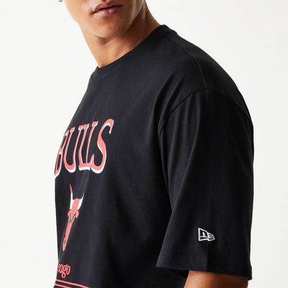 The Male model is wearing Chicago Bulls NBA Team Graphic Black Oversized T-Shirt 6
