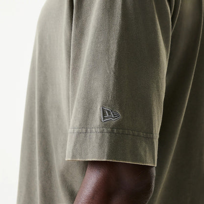 New Era LA Lakers NBA Washed Grey Box T-Shirt, side view showing the grey fabric of the sleeve with a raised New Era logo in dark stitching near the hem.